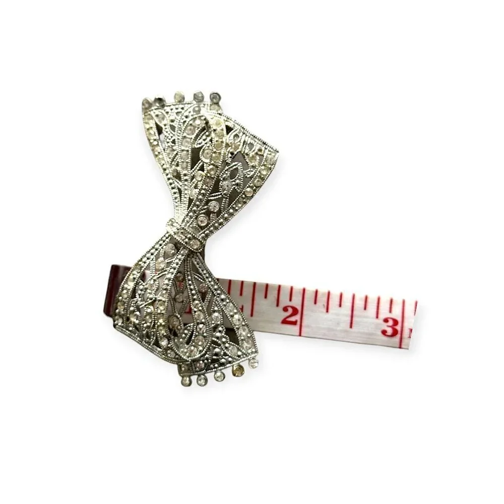 Vintage Large Rhinestone Bow Brooch, Silver Toned metal, Clear Stones, Art Deco.